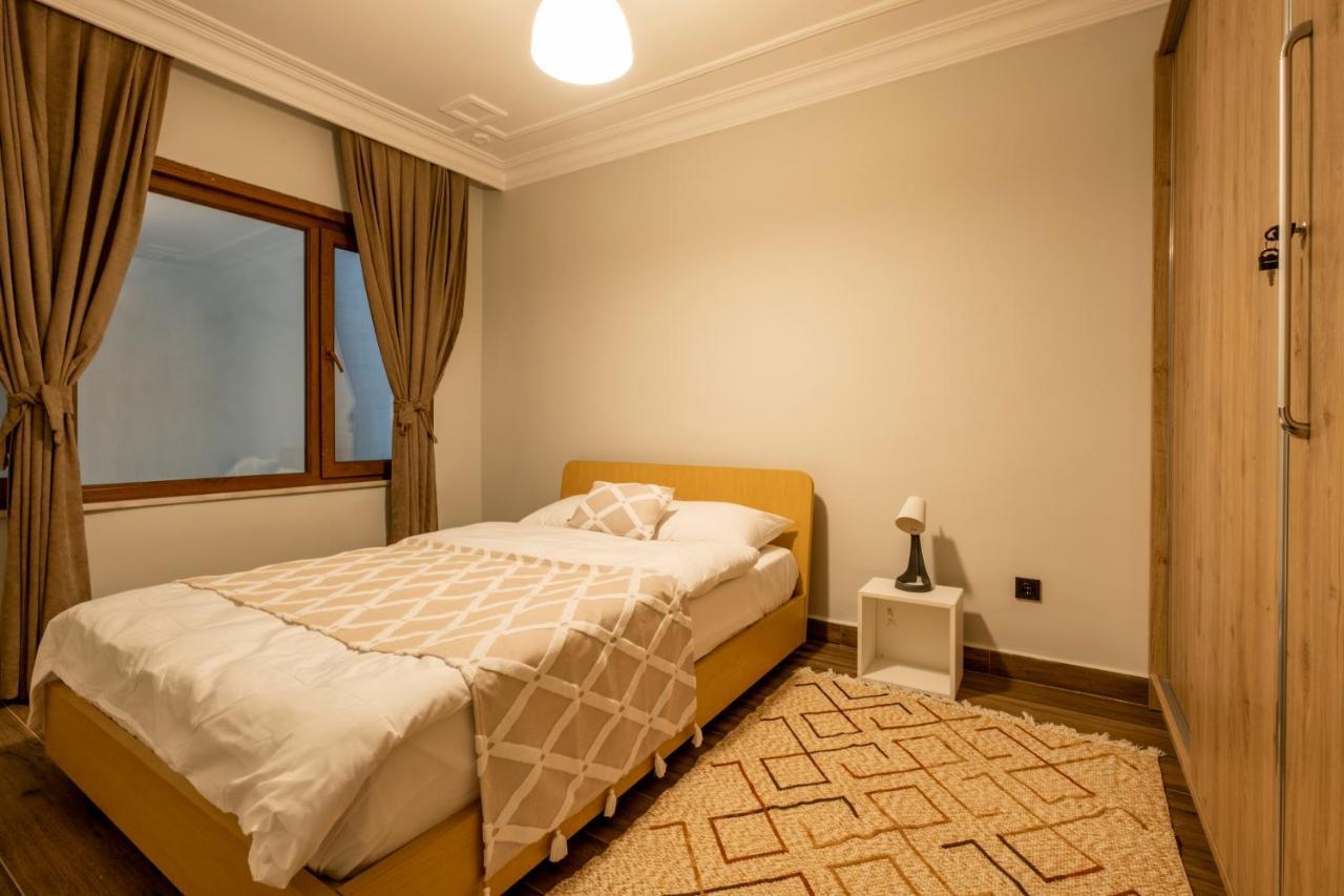 Spacious And Comfy 2Br In The Heart Of Cihangir Istambul Exterior foto