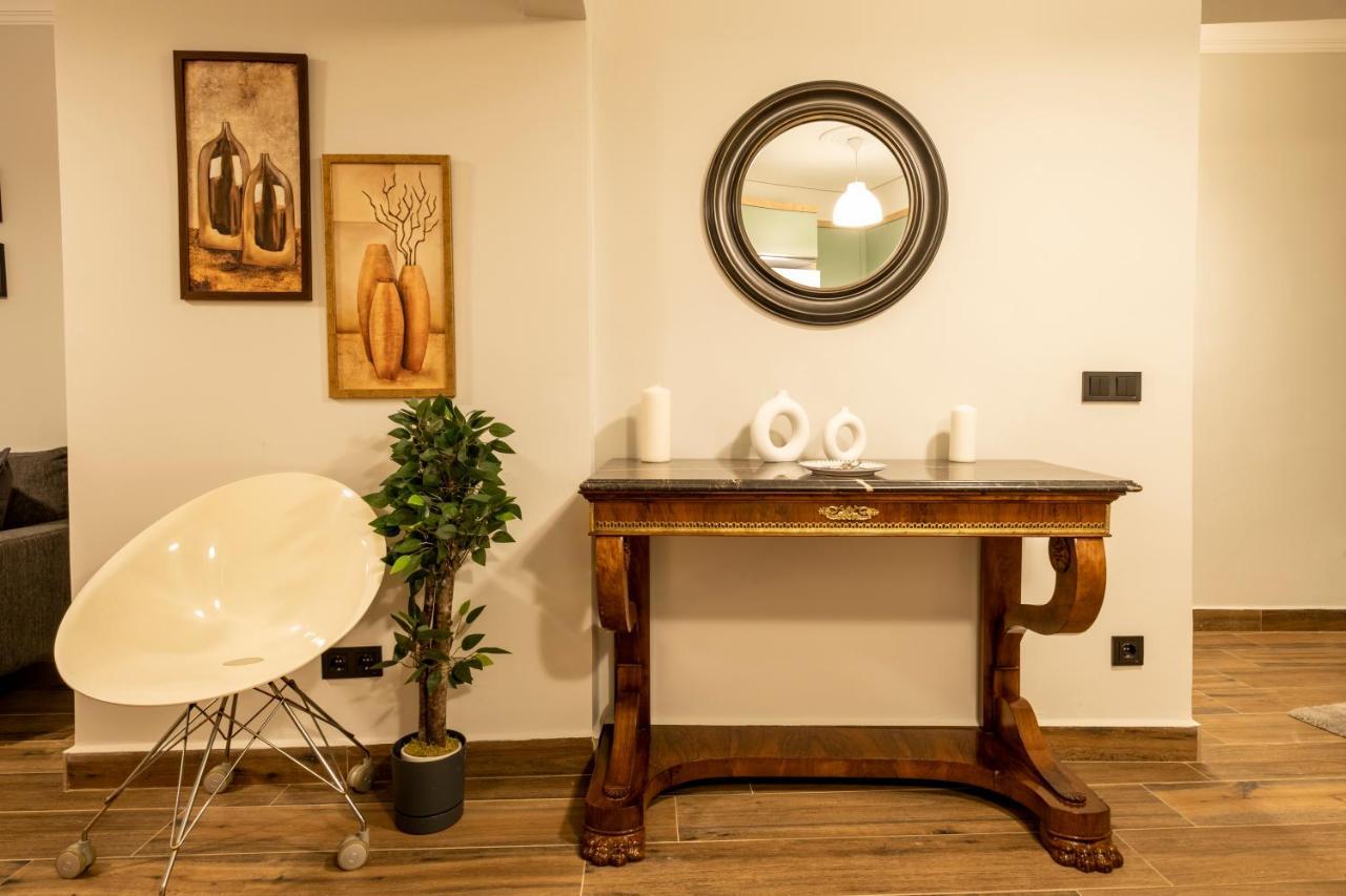 Spacious And Comfy 2Br In The Heart Of Cihangir Istambul Exterior foto